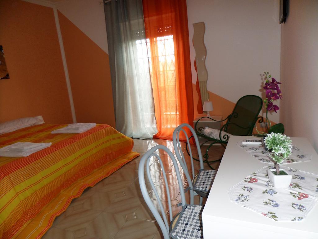 B&B Villino Lory Marino Eksteriør bilde